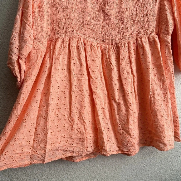 Torrid Smocked Babydoll Top - Voile Eyelet Peach Womens Size 4 - Picture 5 of 15